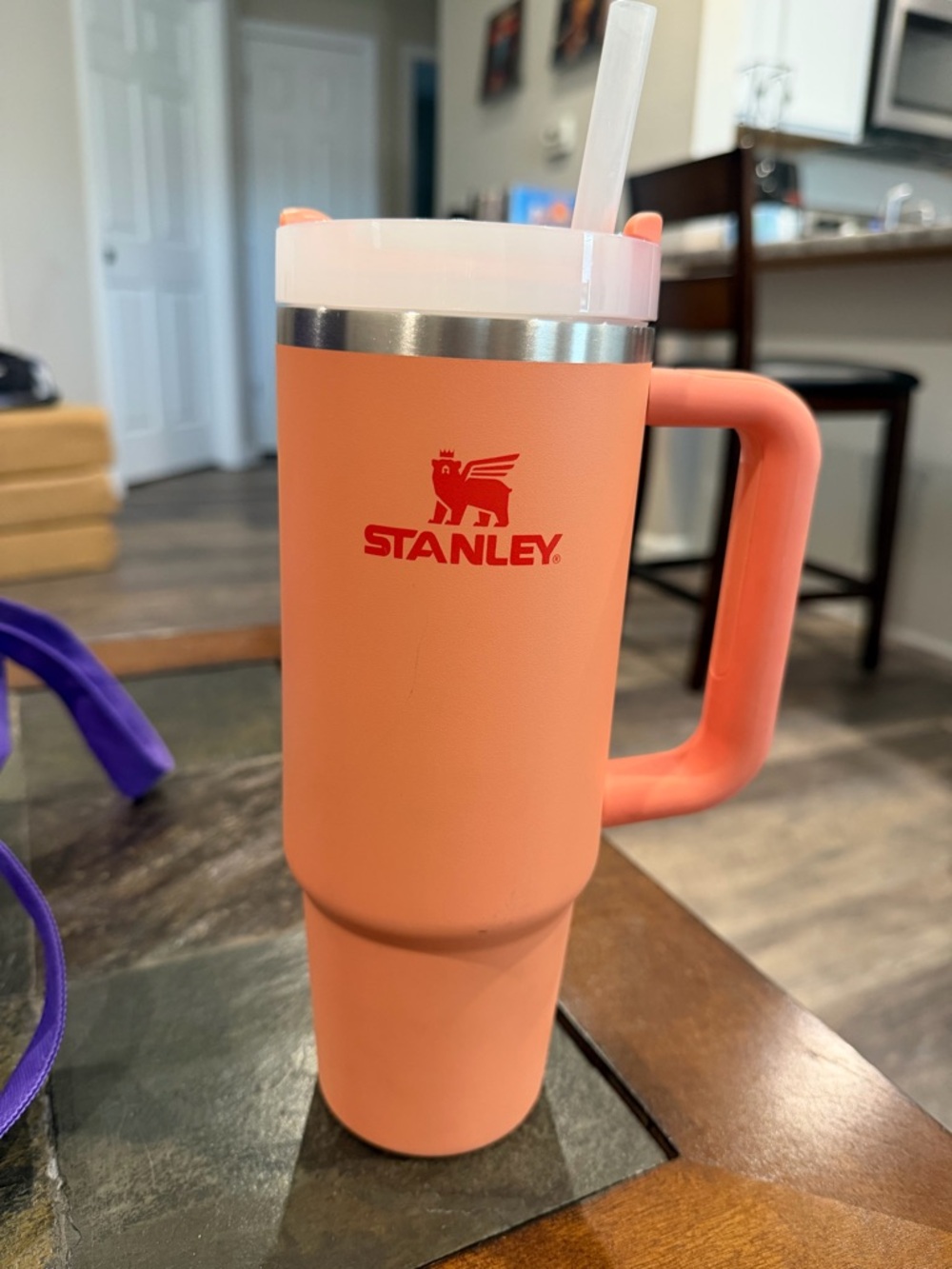 Stanley Coral Nectarine Quencher H2.0 Tumbler Mug with Handle 30 oz
